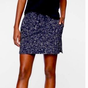 Athleta Midtown Patterned Skort Sz 8